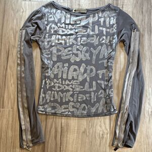 Mod’land Paris Graphic Streetwear Viscose Top Arm Zipper Small